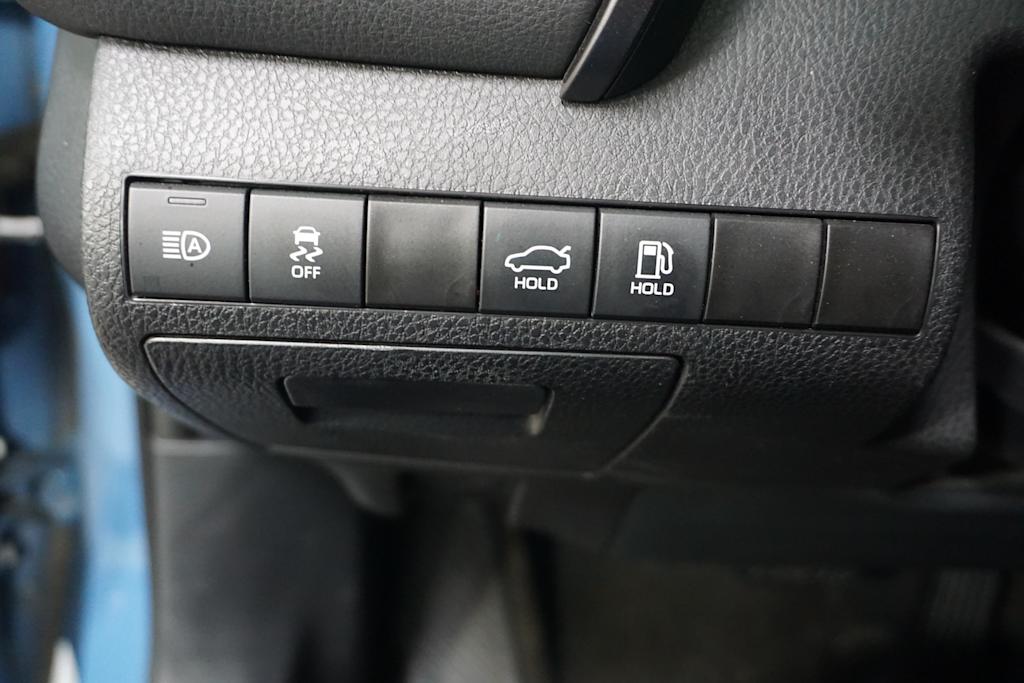 Thumbnail: 2023 Toyota Camry - 27