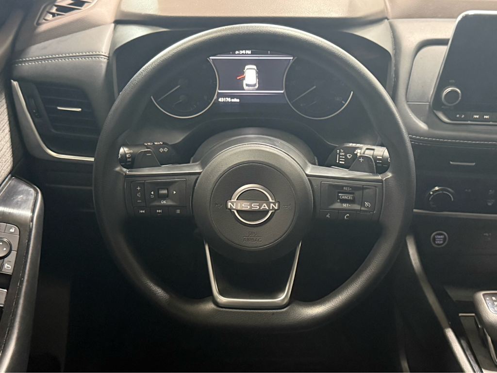 Thumbnail: 2023 Nissan Rogue - 8