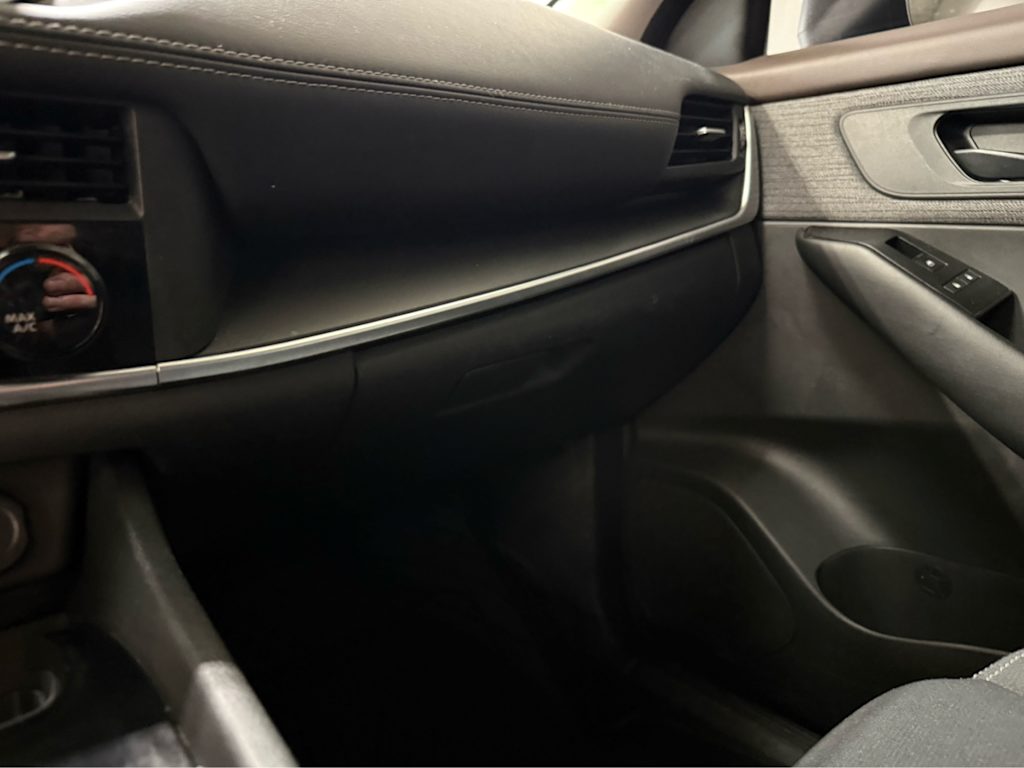 Thumbnail: 2023 Nissan Rogue - 23