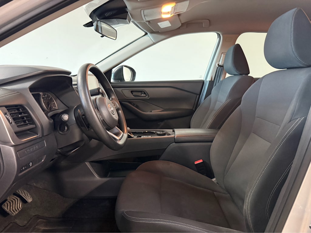 Thumbnail: 2024 Nissan Rogue - 9