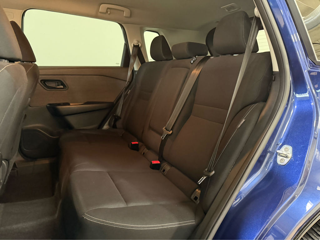 Thumbnail: 2023 Nissan Rogue - 9