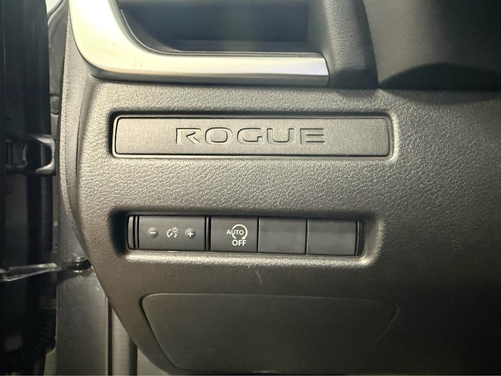 Thumbnail: 2024 Nissan Rogue - 26