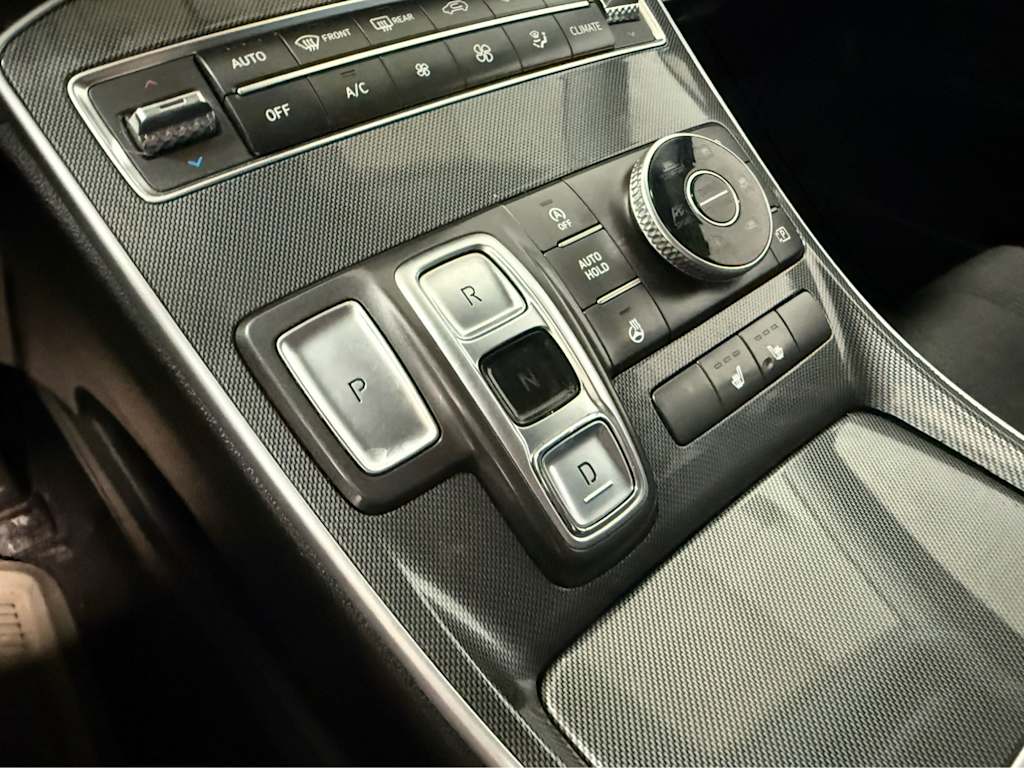 Thumbnail: 2021 Hyundai Santa Fe - 25