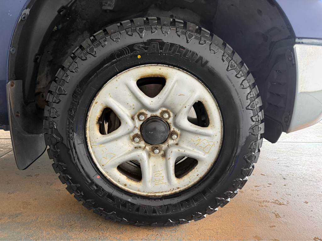 Thumbnail: 2013 Toyota Tundra - 20