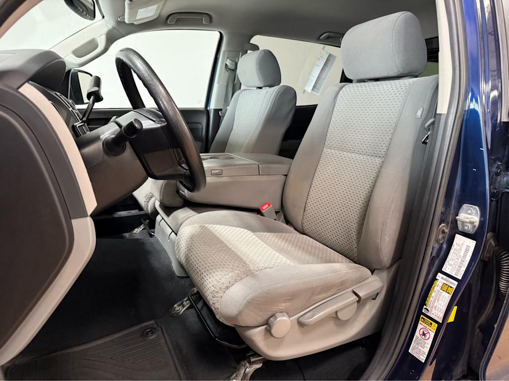 Thumbnail: 2013 Toyota Tundra - 8