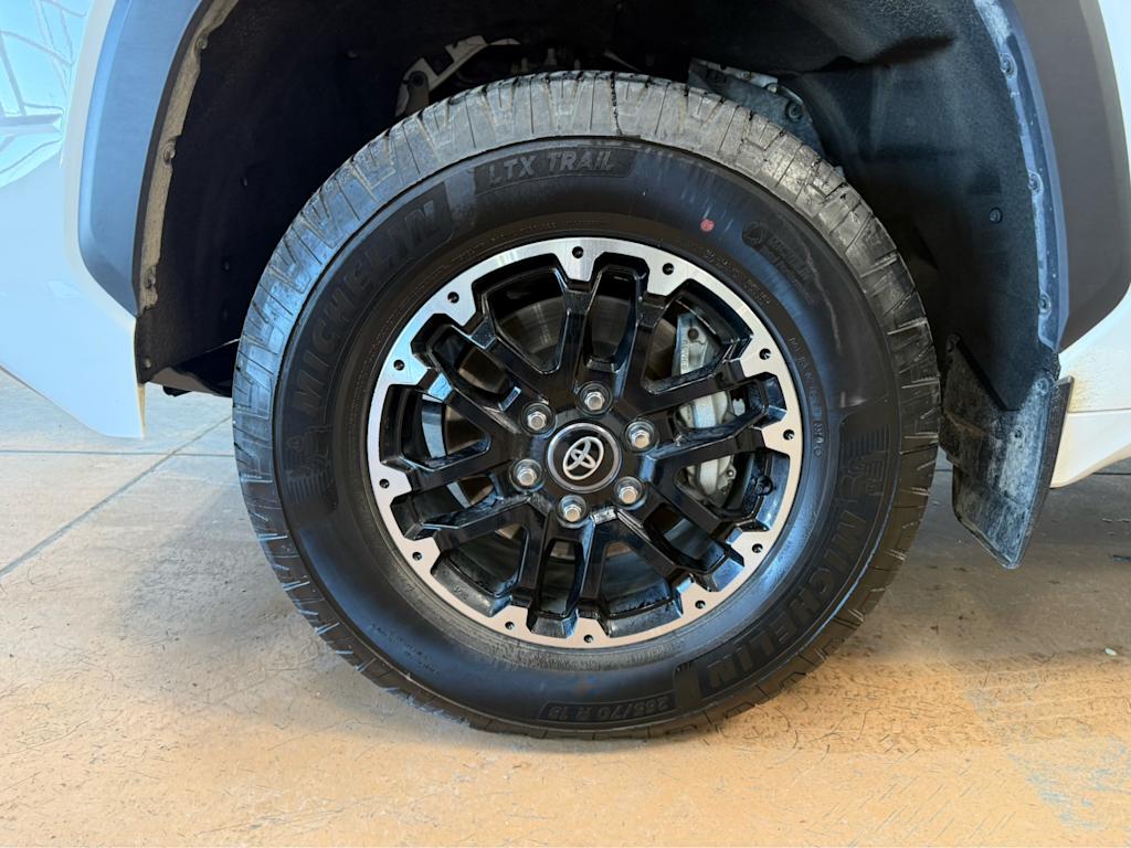 Thumbnail: 2025 Toyota Tundra - 5