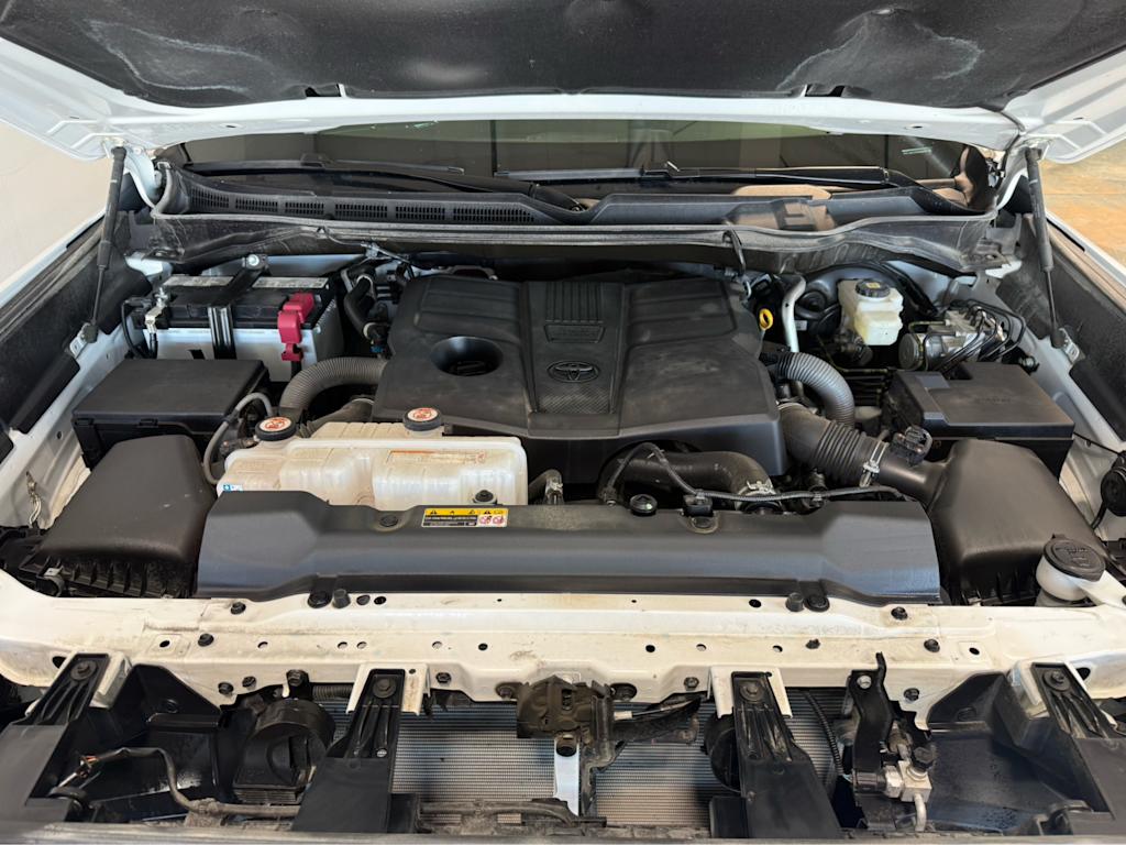 Thumbnail: 2025 Toyota Tundra - 6