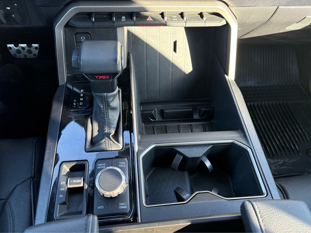 Thumbnail: 2025 Toyota Tundra - 11