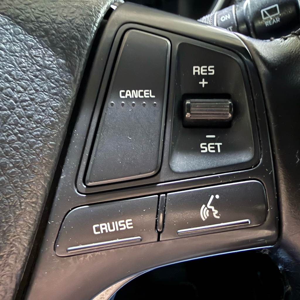 Thumbnail: 2015 Kia Sorento - 20