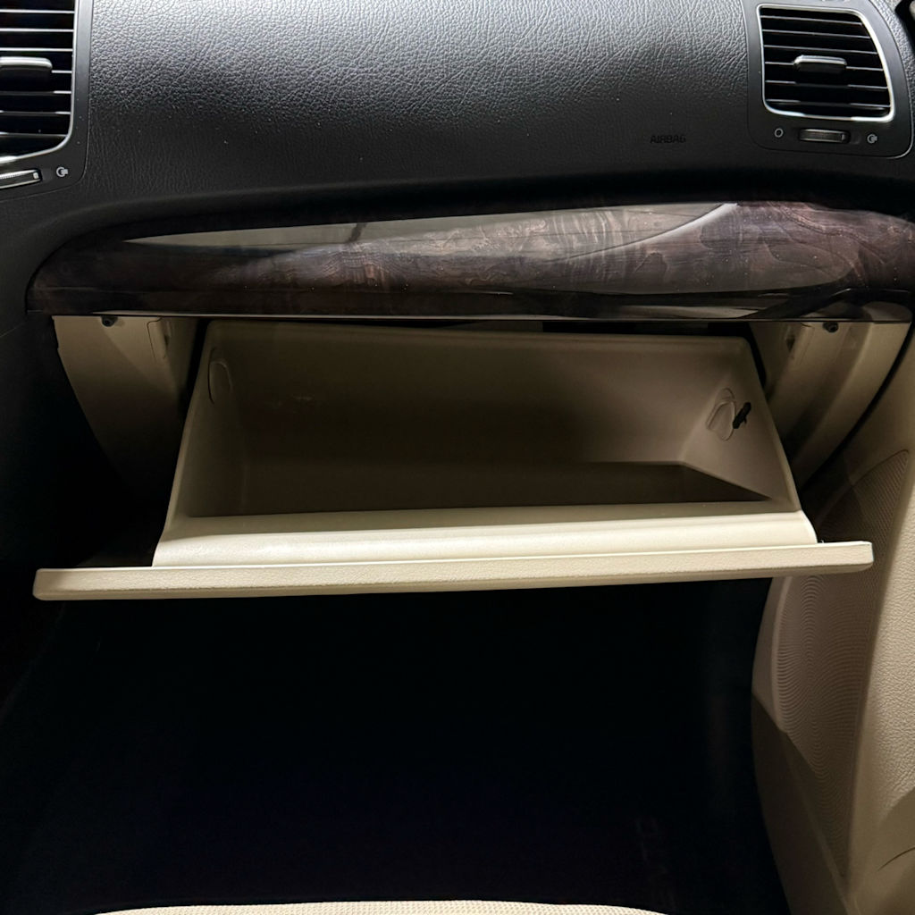 Thumbnail: 2015 Kia Sorento - 24