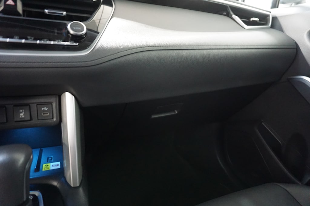 Thumbnail: 2023 Toyota Corolla Cross - 20