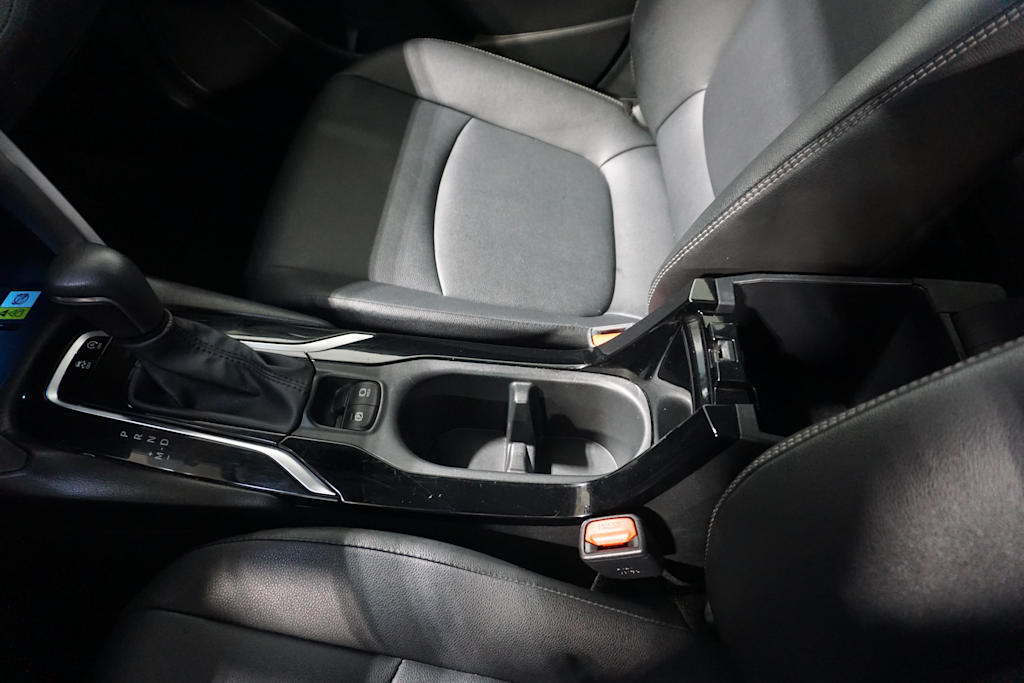 Thumbnail: 2023 Toyota Corolla Cross - 21