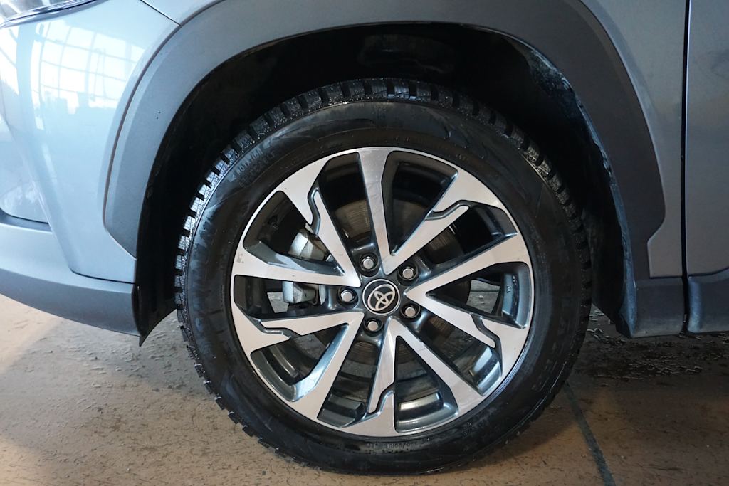 Thumbnail: 2023 Toyota Corolla Cross - 5