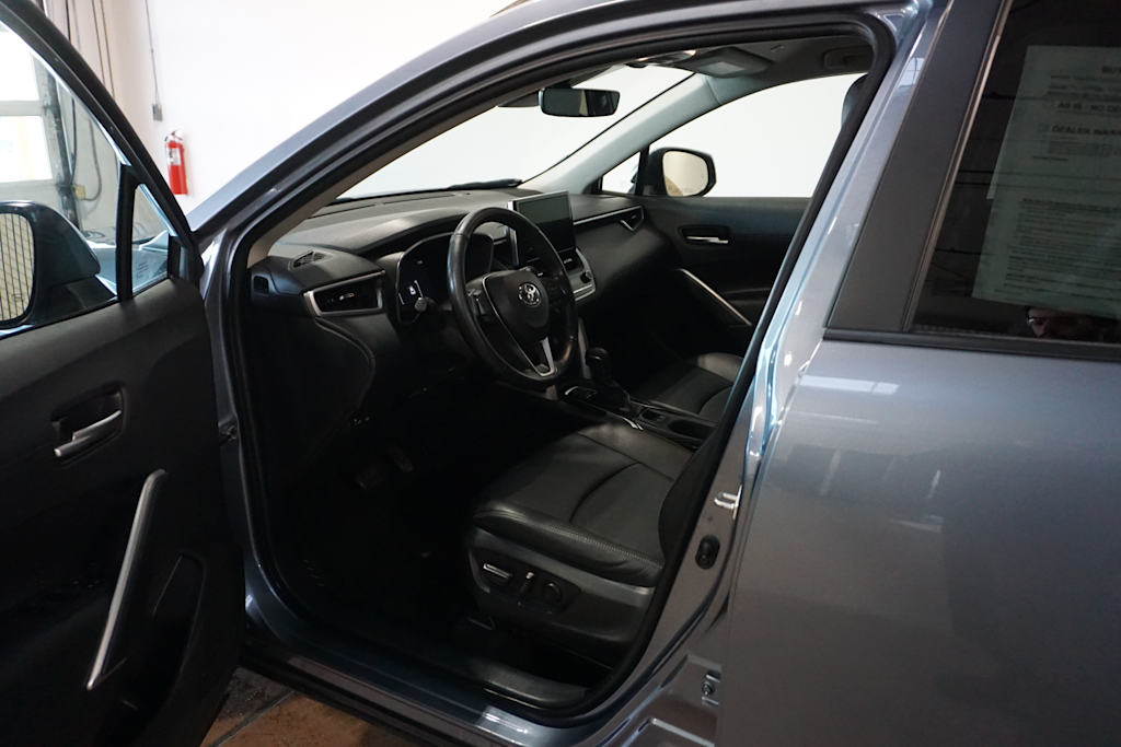 Thumbnail: 2023 Toyota Corolla Cross - 16