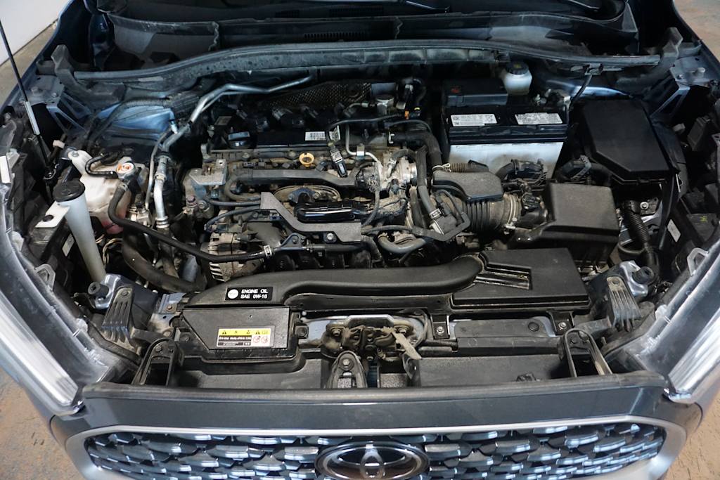 Thumbnail: 2023 Toyota Corolla Cross - 6