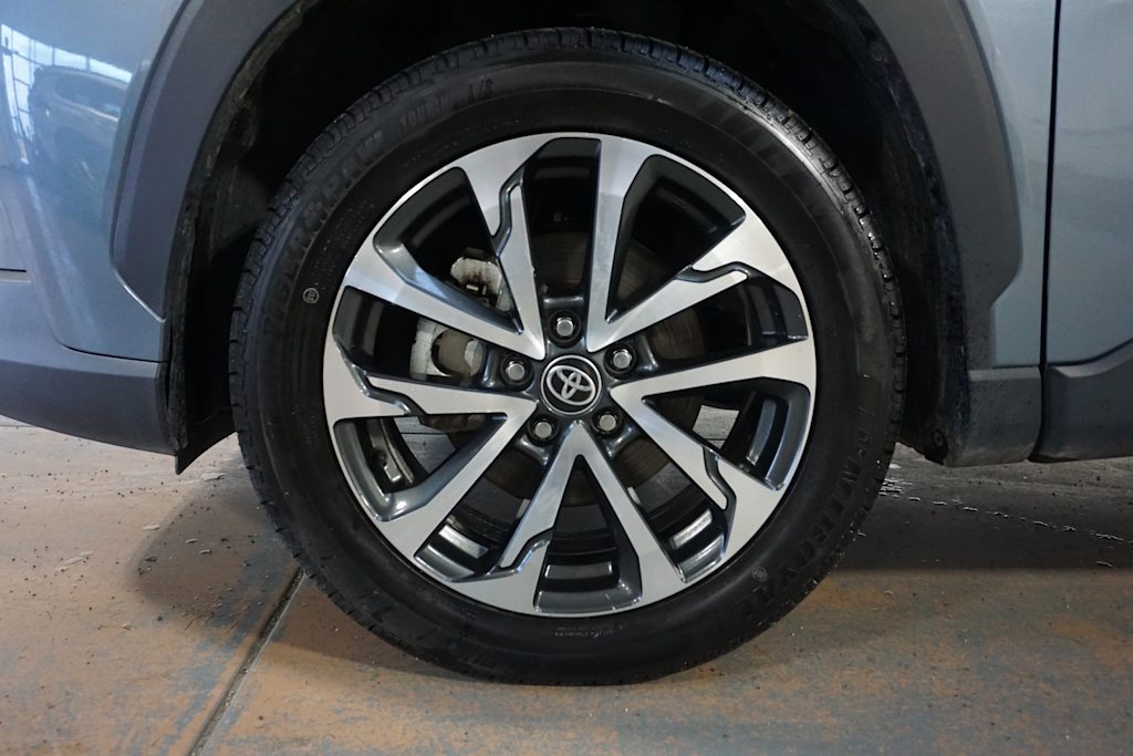 Thumbnail: 2023 Toyota Corolla Cross - 5