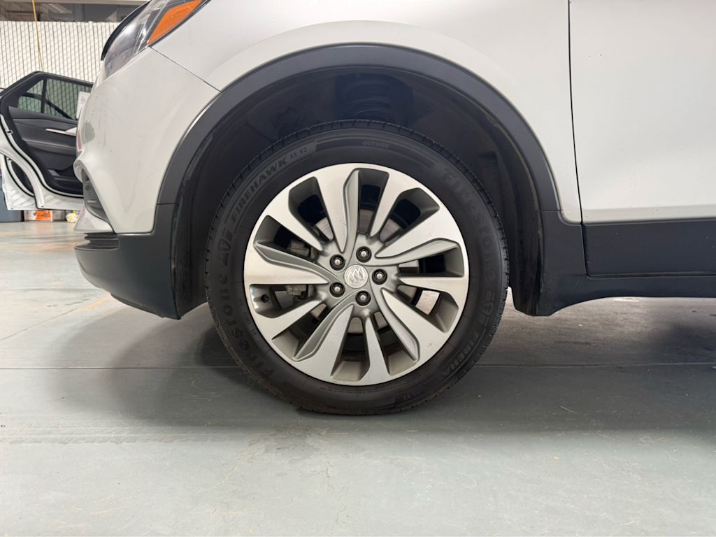 Thumbnail: 2017 Buick Encore - 18