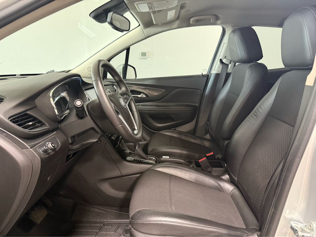 Thumbnail: 2017 Buick Encore - 8
