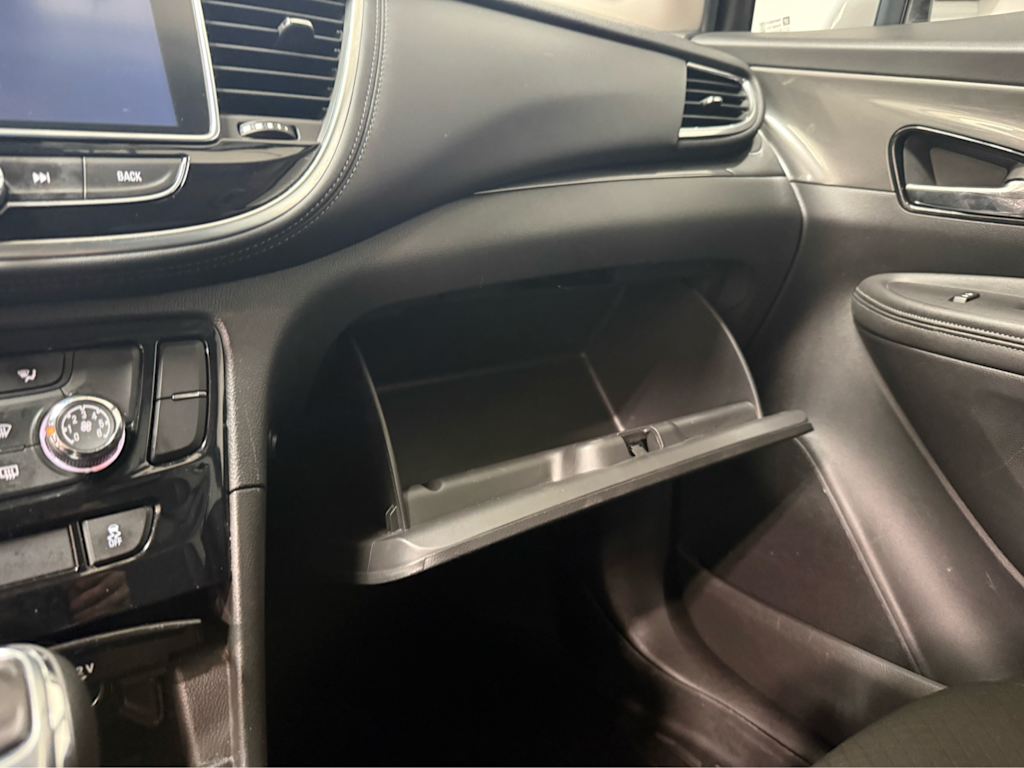 Thumbnail: 2017 Buick Encore - 23
