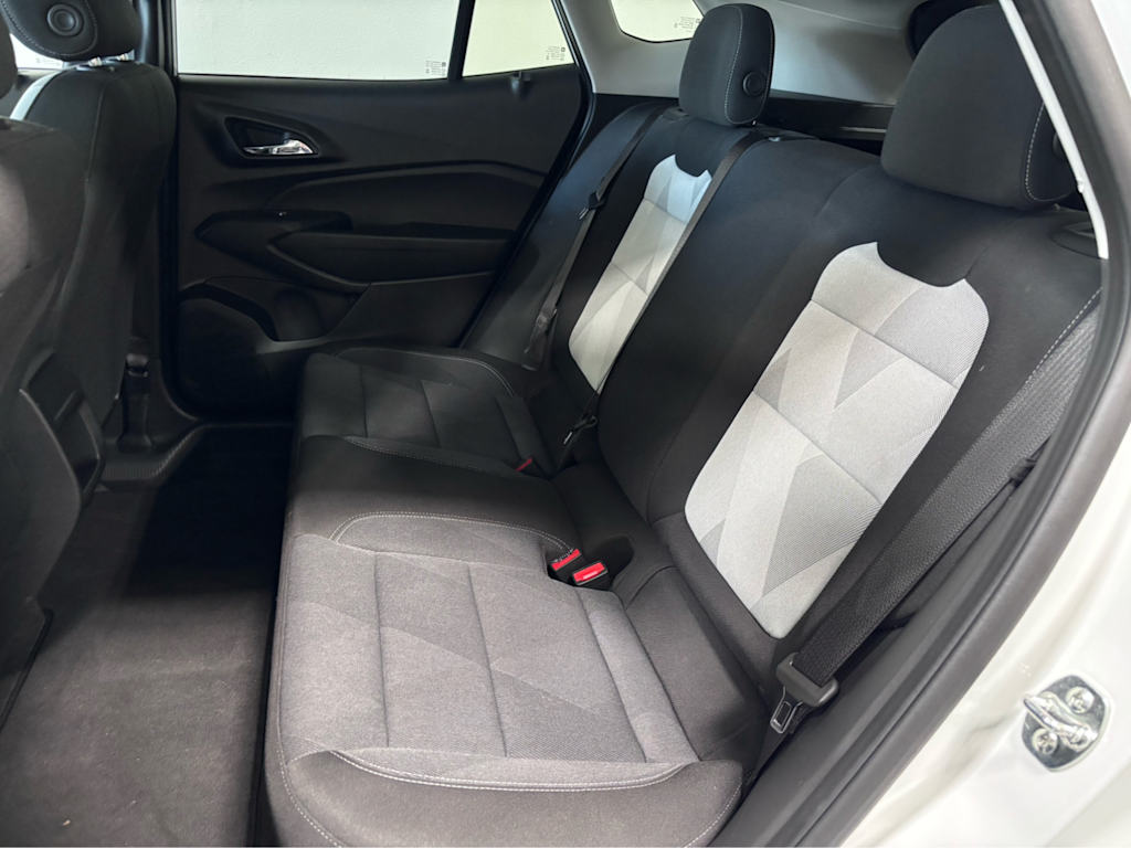 Thumbnail: 2026 Chevrolet Trax - 9