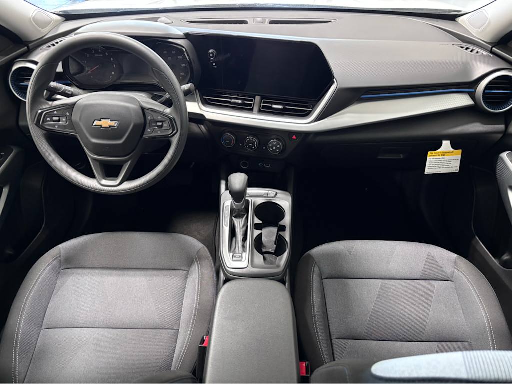 Thumbnail: 2026 Chevrolet Trax - 2