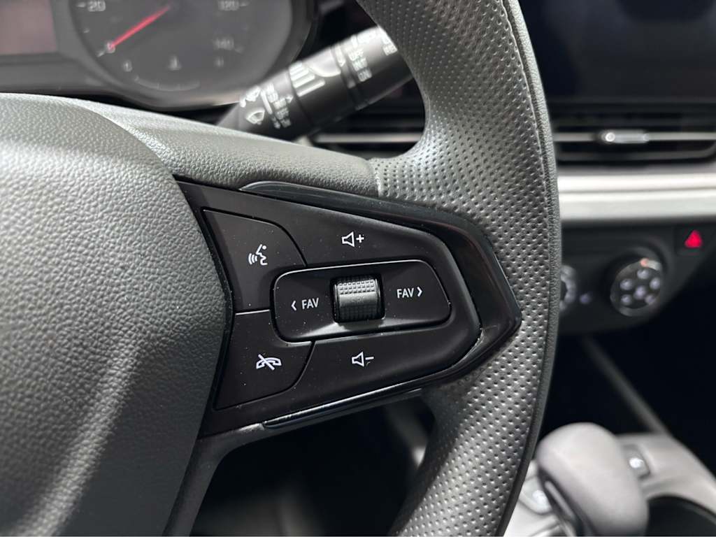 Thumbnail: 2026 Chevrolet Trax - 21