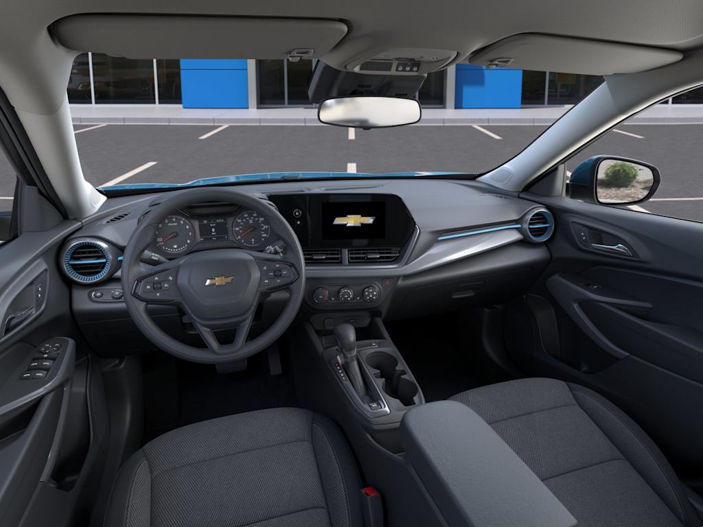 Thumbnail: 2026 Chevrolet Trax - 2