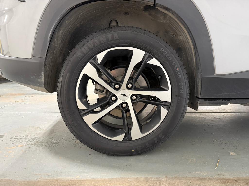 Thumbnail: 2024 Chevrolet Trax - 17