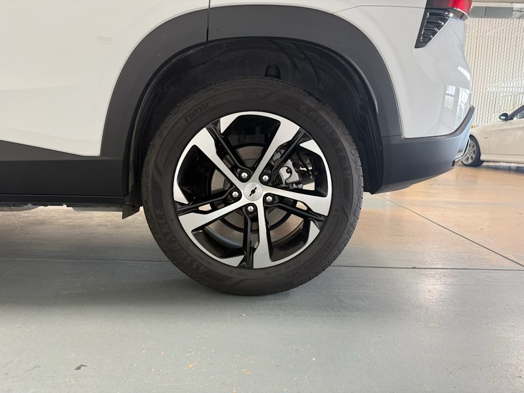 Thumbnail: 2026 Chevrolet Trax - 18