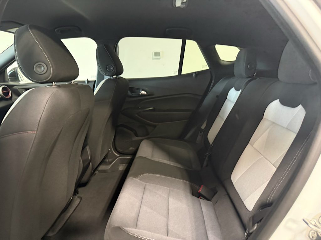 Thumbnail: 2026 Chevrolet Trax - 10