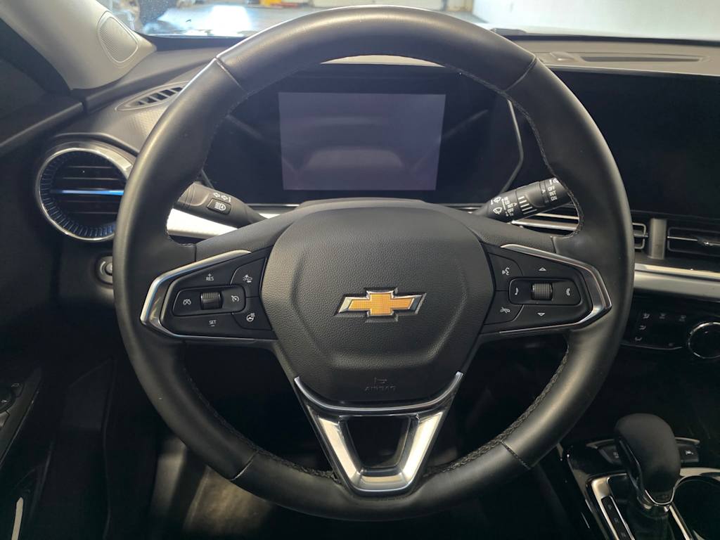 Thumbnail: 2025 Chevrolet Trax - 7