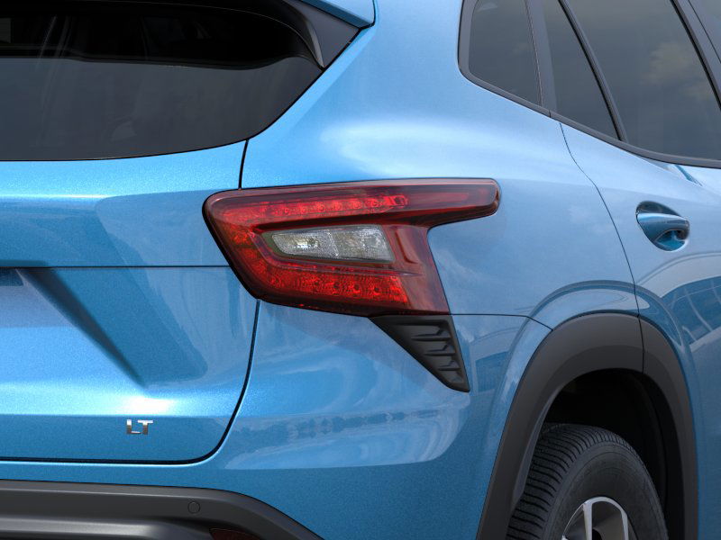 2025 Chevrolet Trax LT 18