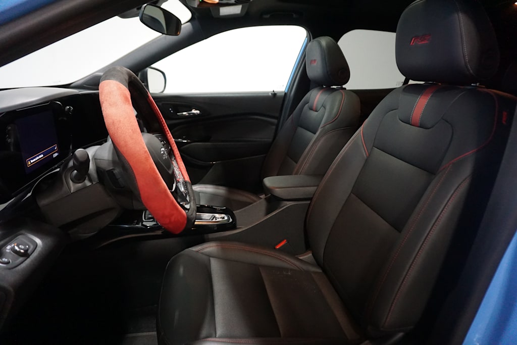 Thumbnail: 2024 Chevrolet Trax - 8