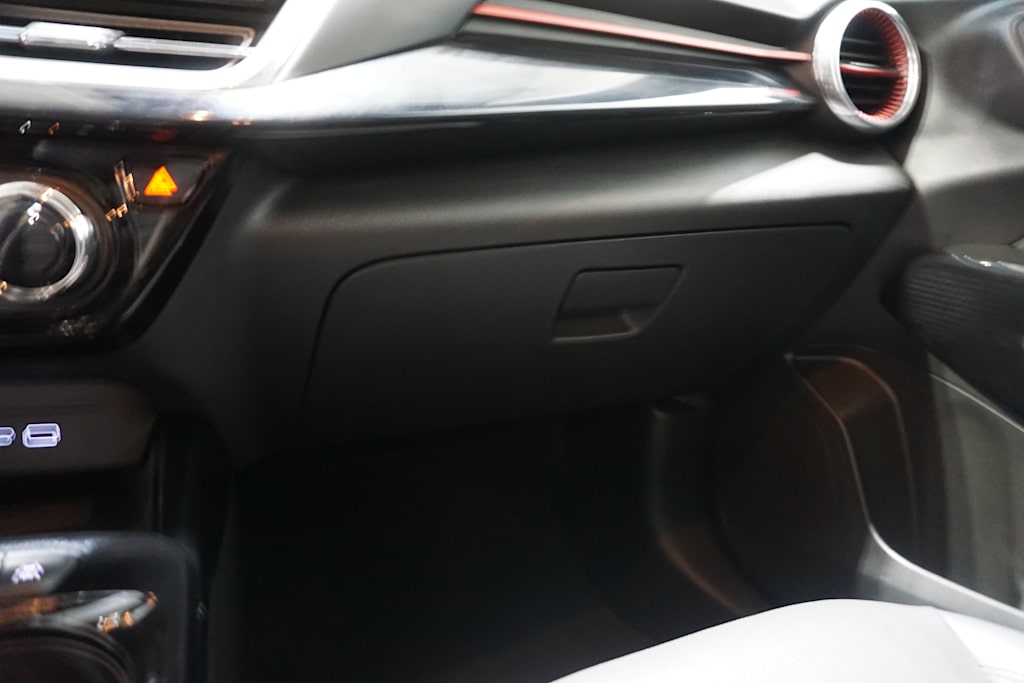 Thumbnail: 2024 Chevrolet Trax - 20