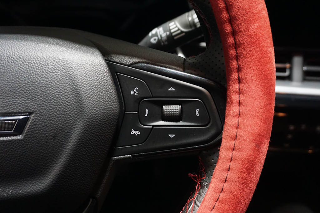 Thumbnail: 2024 Chevrolet Trax - 24