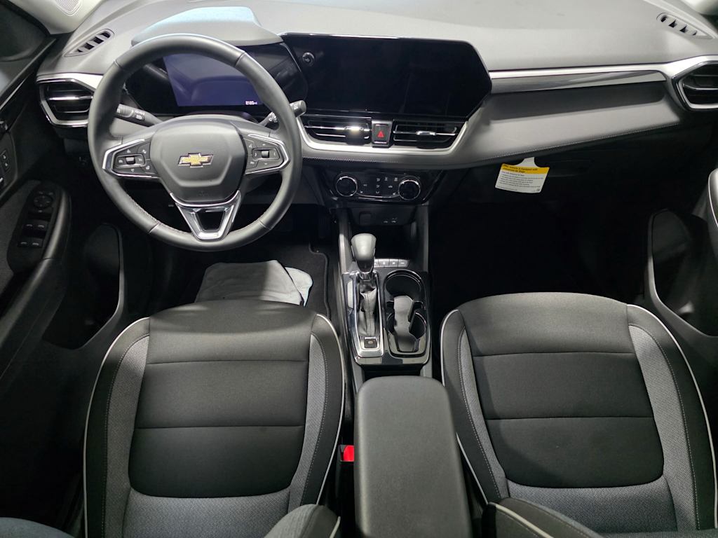 Thumbnail: 2026 Chevrolet TrailBlazer - 2