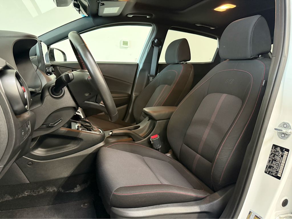 Thumbnail: 2023 Hyundai Kona - 9