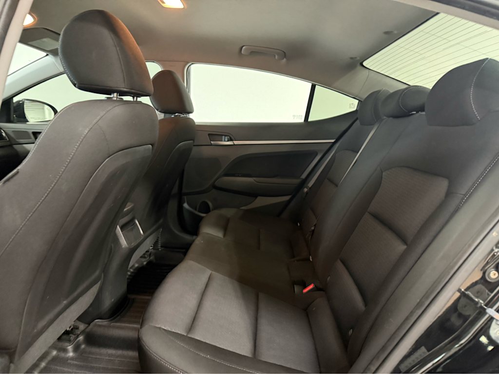 Thumbnail: 2018 Hyundai Elantra - 9