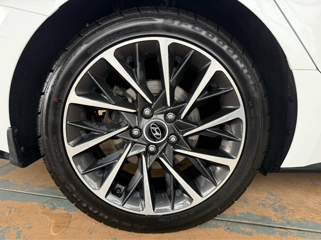 Thumbnail: 2022 Hyundai Sonata - 16