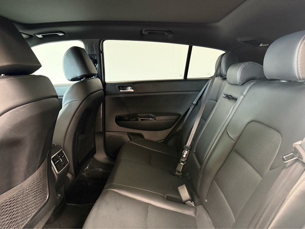 Thumbnail: 2021 Kia Sportage - 9