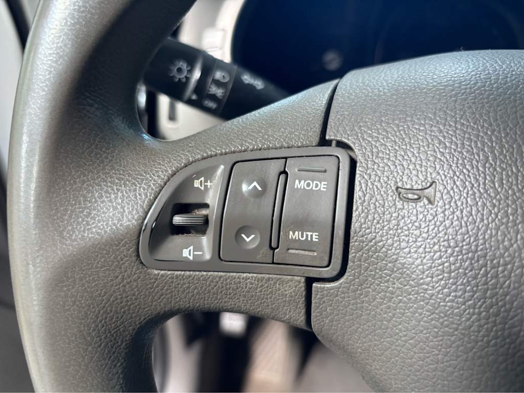 Thumbnail: 2015 Kia Sportage - 22
