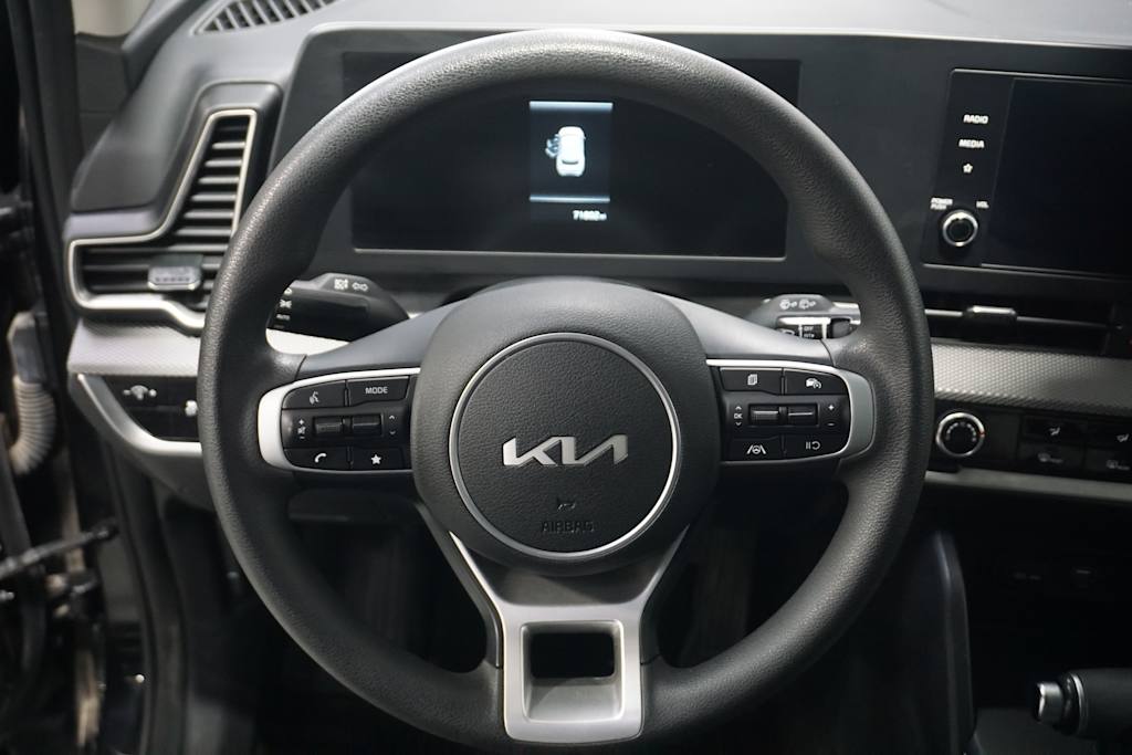 2023 Kia Sportage LX 2