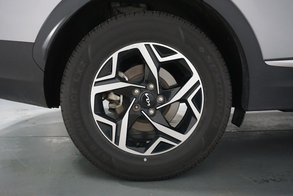 Thumbnail: 2024 Kia Sportage - 17