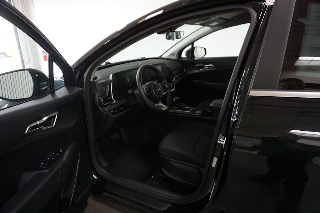 Thumbnail: 2024 Kia Sportage - 18