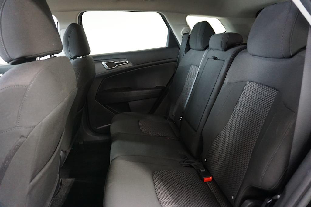 Thumbnail: 2024 Kia Sportage - 9