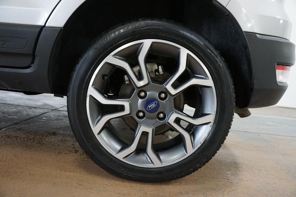2020 Ford EcoSport SES 18