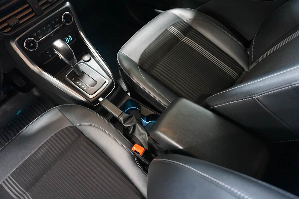 2020 Ford EcoSport SES 22