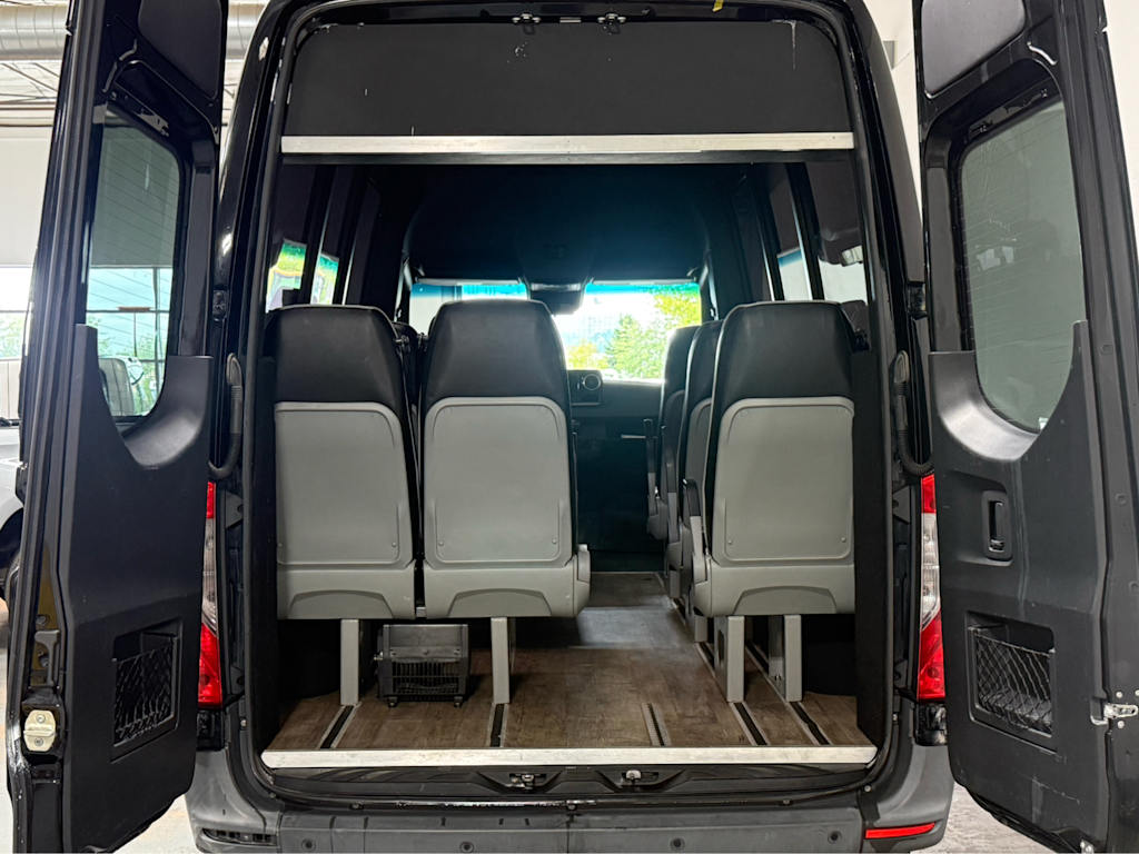 Thumbnail: 2019 Freightliner Sprinter - 9