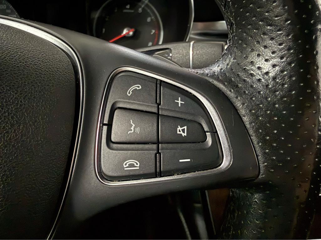 Thumbnail: 2018 Mercedes-Benz GLC - 21