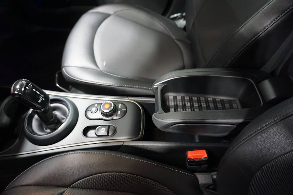 Thumbnail: 2022 MINI Cooper Countryman - 22